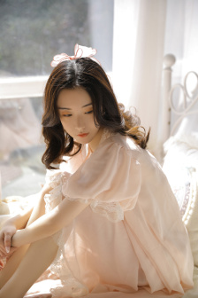 女虐
